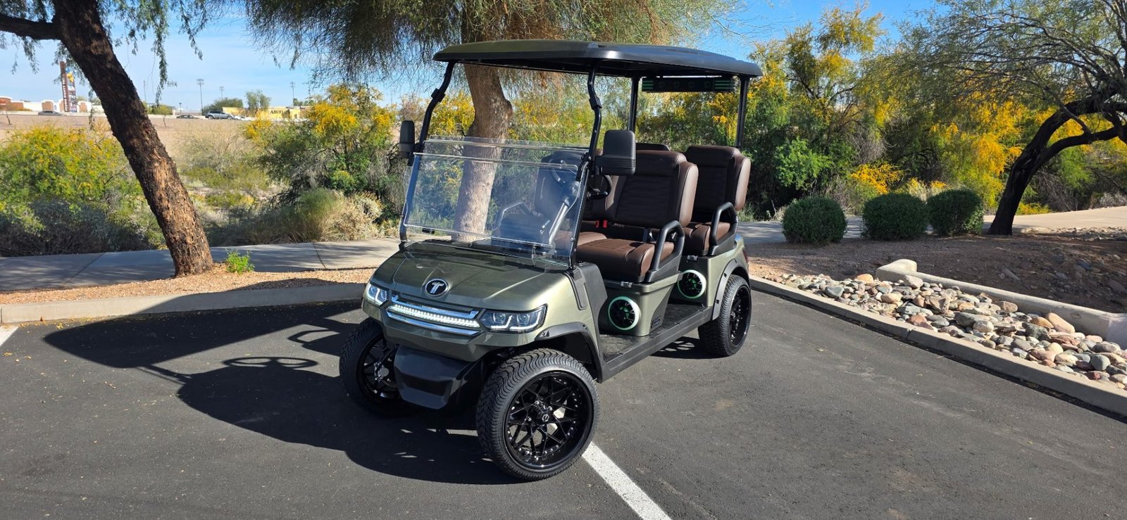 1010037574401892001--att16618 TARA SUMMIT 4R “Custom” For Sale - Image 1