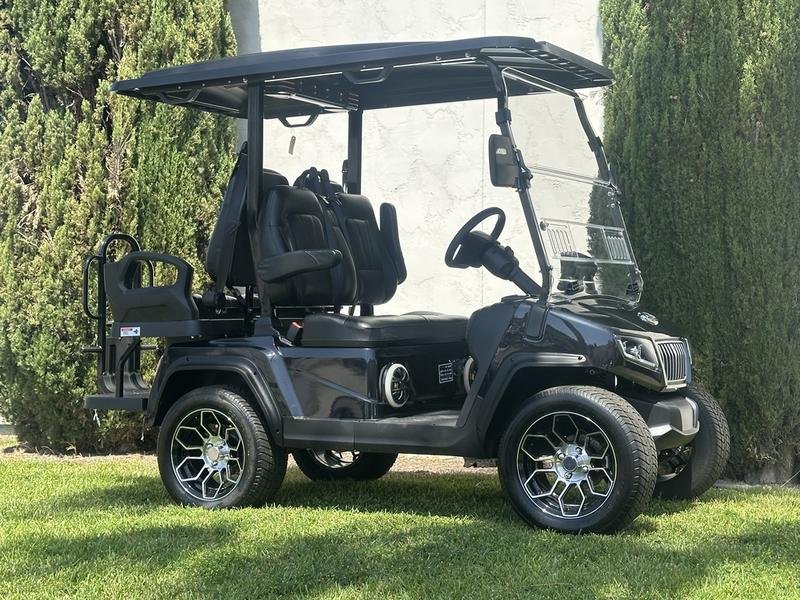 FE6817BA-3ECE-490B-A497-D692D578DAE8 2025 Evolution D5-Ranger 2+2 Plus Lithium Electric 4 Passenger Golf Cart for Sale - Image 1