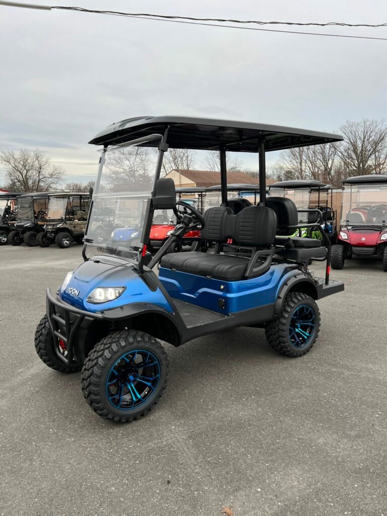 2022 Used Icon I40L Custom Blue/Black fade 48 volt Low Speed Vehicle LSV street legal cart, only 13 miles! For Sale
