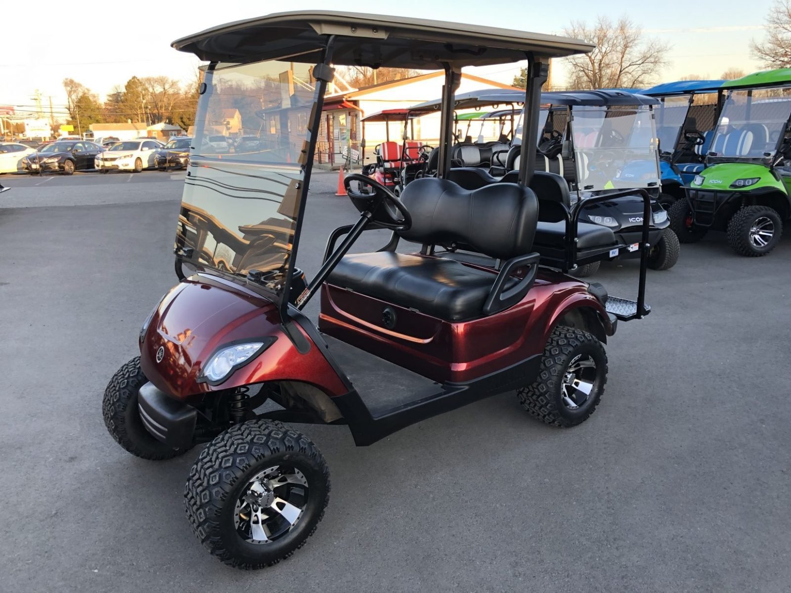 2016 Yamaha Drive 48 volt custom electric golf cart, 3″ lift, Burgundy Flake Metallic For Sale
