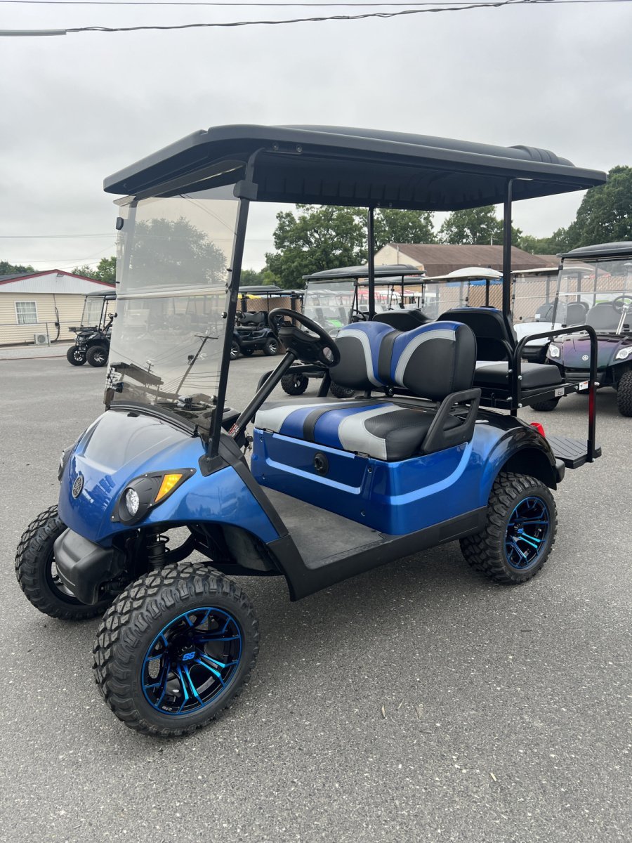 2018 Yamaha Drive2 48 volt electric custom golf cart, 3″ lift, Blue/Black fade For Sale