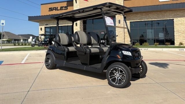 Club Car Onward Forward Facing 4 Passenger Non-Lifted – Black For sale